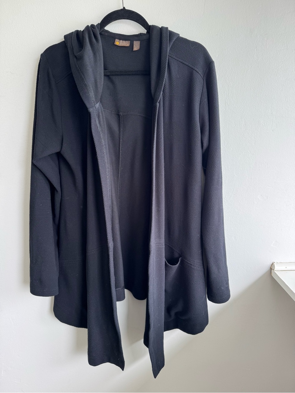 Zella Black Open-Front Hooded Cardigan
Size Large